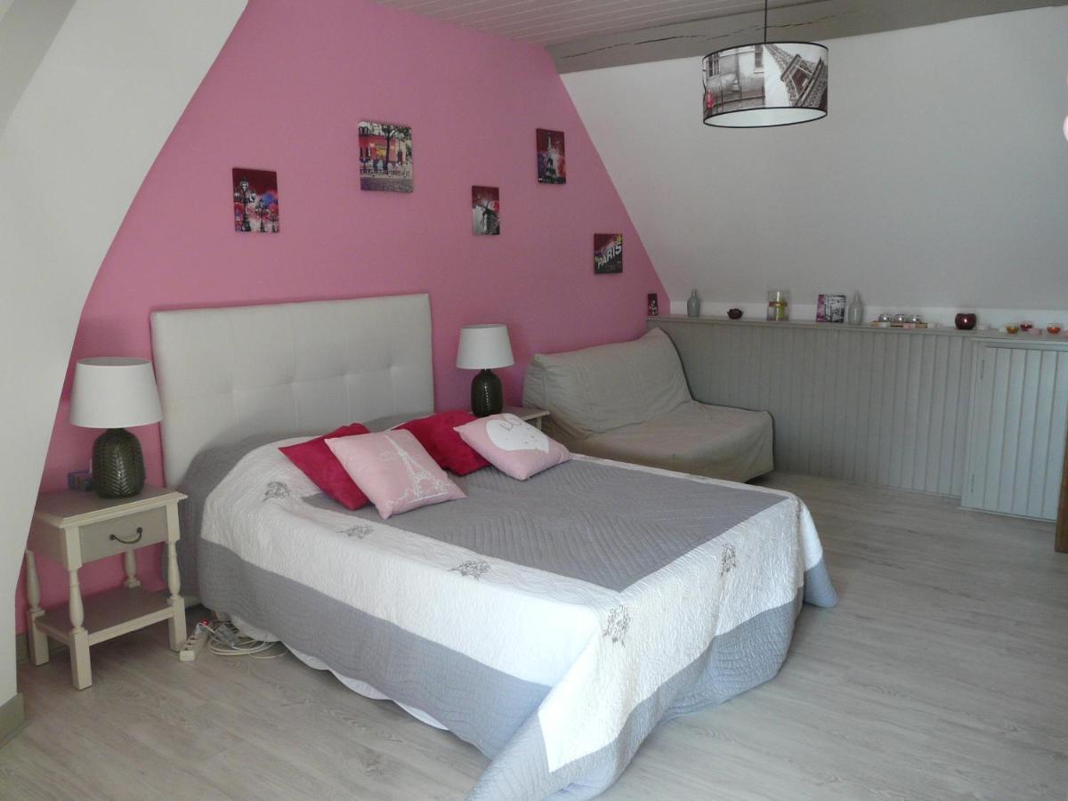 Bed and Breakfast Les Hirondelles Onzain Exterior foto